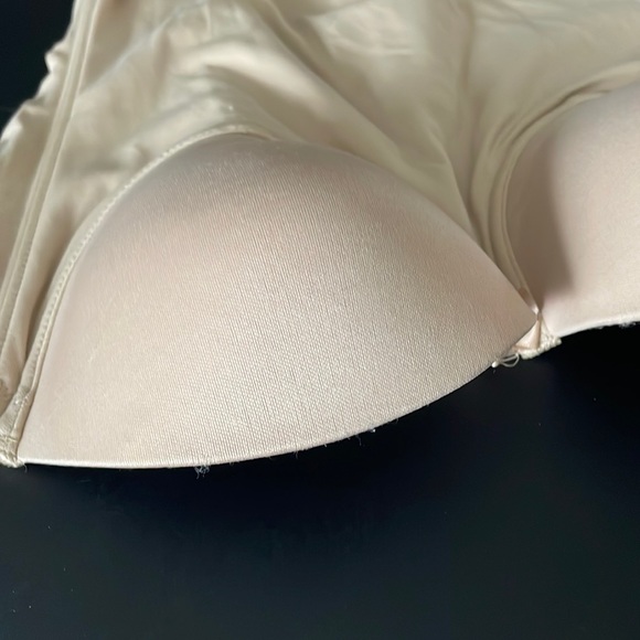 Boustier Patted with Wire Support - Picture 4 of 9